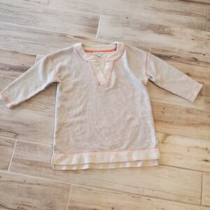 Liz Claiborne Weekend Medium Cream Gray Striped V-Neck Top 3/4 Sleeve Beach Vaca